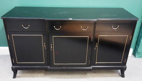 An early 20th century pine dresser with glazed upper section.  L8