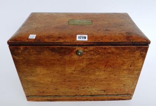 A Victorian oak table top lap desk, with fold out fitted interior, 41cm wide x 29cm high x 24cm deep.