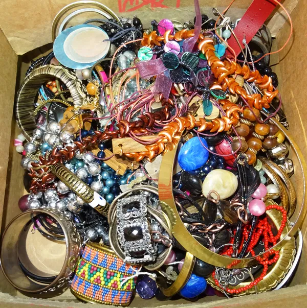 Costume jewellery; a large quantity of 20th century costume jewellery, including bangles, necklaces and rings, (qty). CAB
