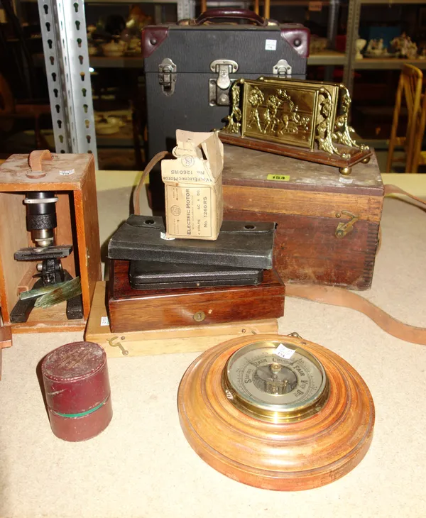 Collectables, including; cased drawing sets, a microscope, a barometer, a theodolite  projector and sundry.  S3M