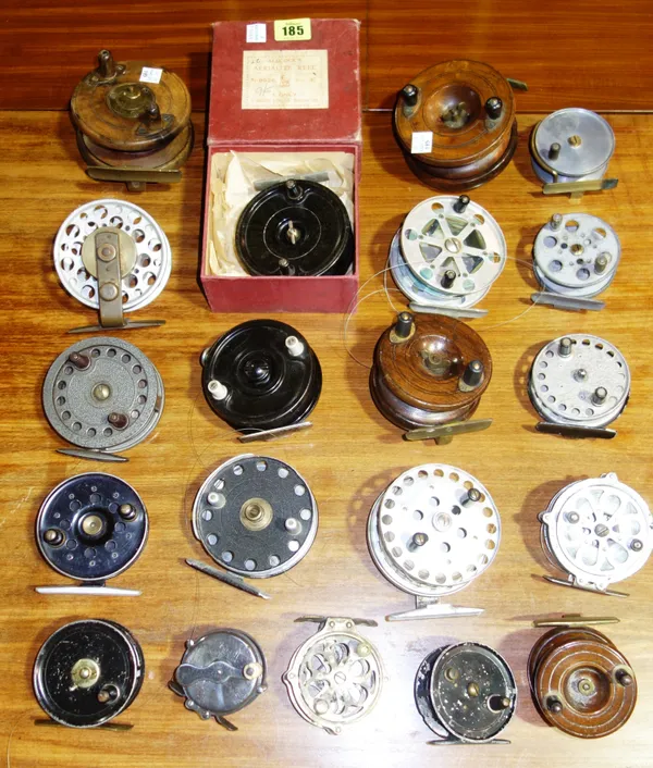 Fishing reels, comprising; a 19th century and later examples by Allcock, L'Elite, Dan and others, (qty).  S3T