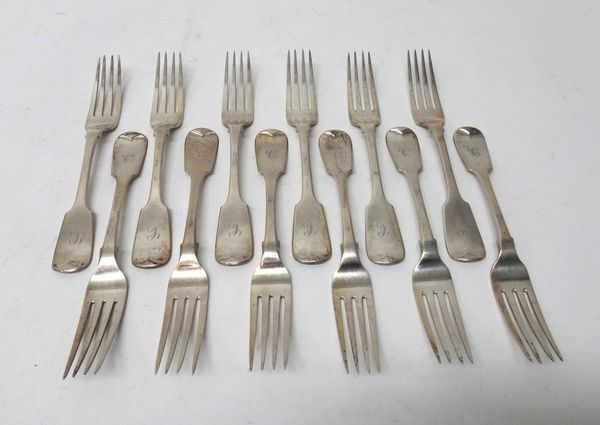 A William IV set of twelve silver fiddle pattern dessert forks, Newcastle 1832, combined weight 514 gms.