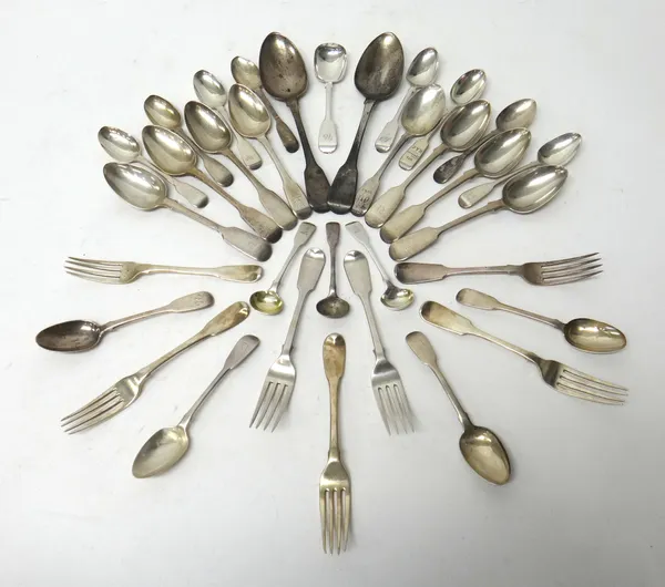Silver fiddle pattern table flatware, comprising; a pair of tablespoons, London 1820, six dessert spoons, mixed dates, seven dessert forks, mixed date