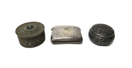 A silver curved rectangular vesta case, with engraved decoration, Birmingham 1900, a plique a jour enamelled circular box and cover, probably Scandina