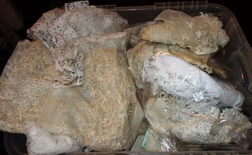 Linen and lace, mainly, including; off-cuts, table cloths, doylies, blankets and sundry, (qty).   S4T