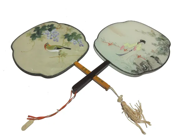 A collection of 19th century and later fans, including wooden, ivory, bone and simulated tortoiseshell examples, (qty).  S1T