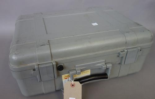 A Rolleiflex 6008 professional medium format SLR camera, with accessories and travel case.