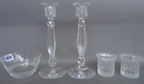 Four modern Lalique crystal finger bowls decorated with bands of fruiting vines, etched mark to base (12cm diameter), two Lalique crystal candle holde