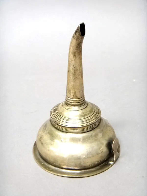 A George III silver wine funnel, decorated with a reeded rim, London  1812, weight 87 gms.