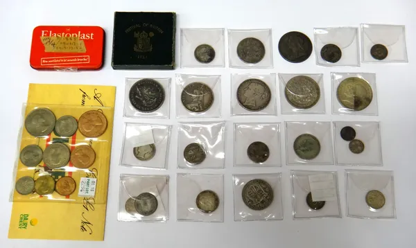 A collection of mostly British coins, comprising; a Victoria young head crown 1845, five further crowns, 1900, two 1935, 1937 and 1951, with a box, a