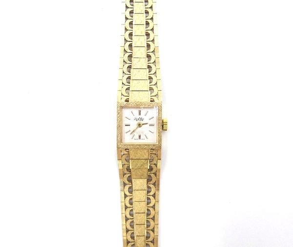 A Bentima Star 9ct gold lady's bracelet wristwatch, the signed square dial, with silvered baton numerals, on a tapering pierced link bracelet, having