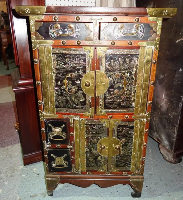 A 19th century oak chinoiserie decorated side cabinet, 57cm wide x 90cm high.   J4