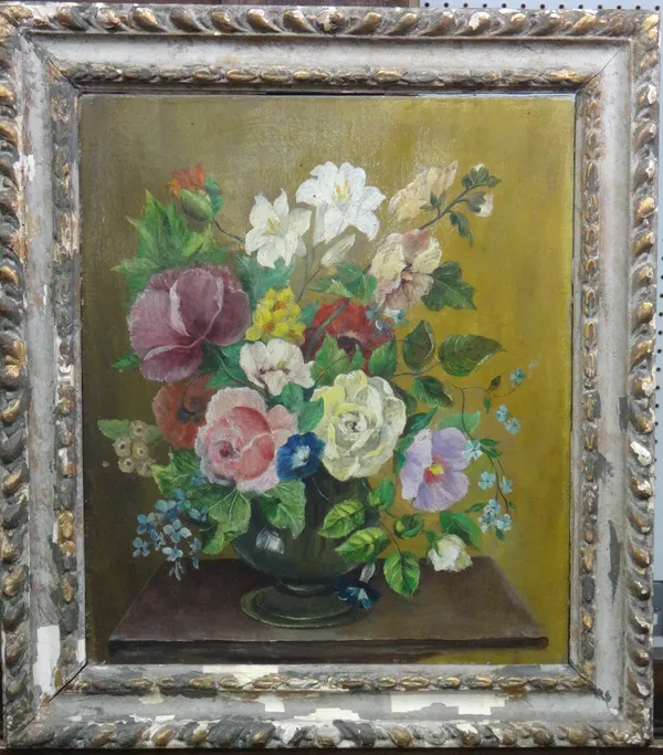 R** T** (19th/20th century), Still life of flowers, oil on canvas, signed with initials, 35cm x 30cm. 52.3  L1