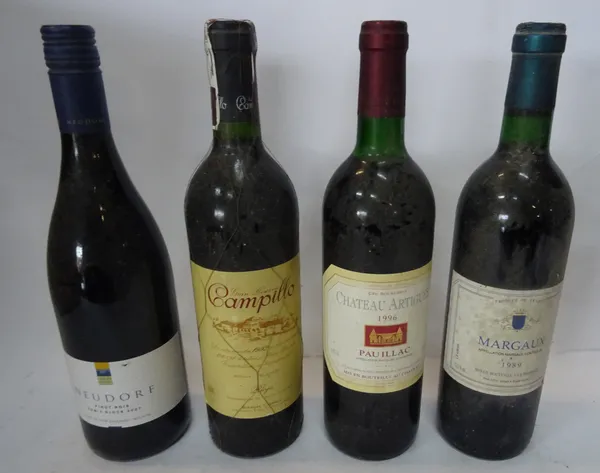 Twelve bottles of mixed wine comprising; two 1996 Chateau Artigues Pauillac, 2002 San Lorenzo rioja, 1992 Campillo rioja, 2006 Chateau haut Bages Libe