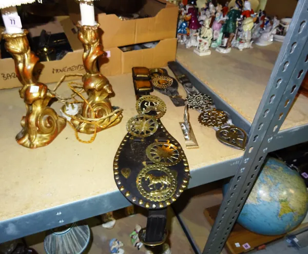 Collectables, including;  a quantity of horse brasses and a pair of gilt wood table lamps.  S2M