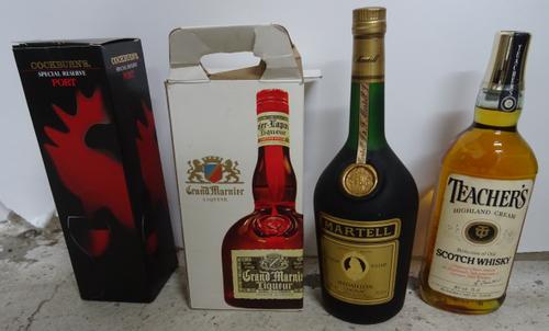 Eleven bottles of whisky, liqueur, cognac and port comprising; (three half bottles); Grants, Haig and Bells, a Dimple whisky, Teachers, Glenfiddich, F