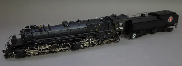 A Tenshodo HO gauge locomotive and tender; Great Northern 2-8-8-0 class N3, No 16, boxed.