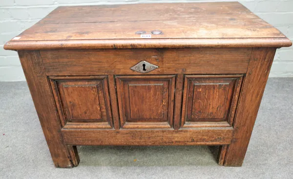 A small 17th century oak coffer with triple panel front, 85cm wide x 56cm high.