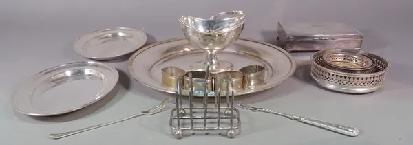 Plated wares, including; a circular plate, bottle coasters, toast rack, cigarette box and sundry, (qty).   S2M
