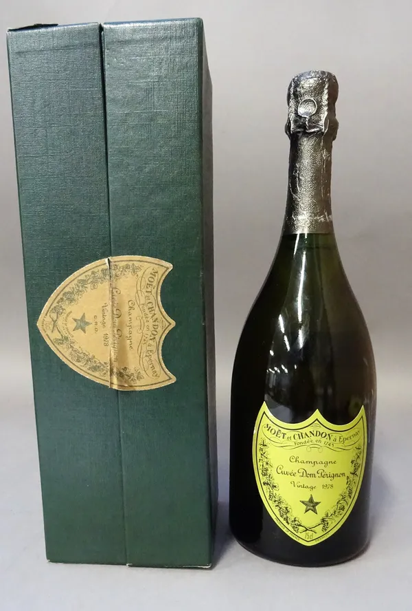 One bottle of 1978 Dom Perignon Vintage Champagne, cased. (Level at top/mid neck).