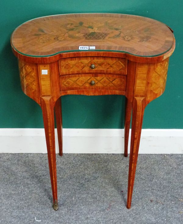 A Napoleon III parquetry inlaid Kingwood kidney shaped two drawer side table, on slender scroll supports, 57cm wide x 73m high x 34cm deep.