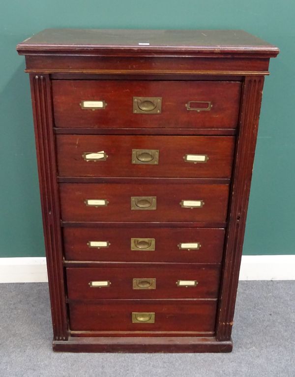 An early 20th century mahogany six drawer Wellington chest on plinth base, 79cm wide x 126cm high x 46cm deep.