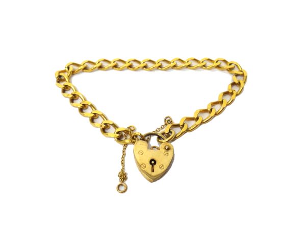 A 9 ct gold faceted curb link bracelet, on a 9 ct gold heart shaped padlock clasp, fitted with a safety chain, weight 10 gms.