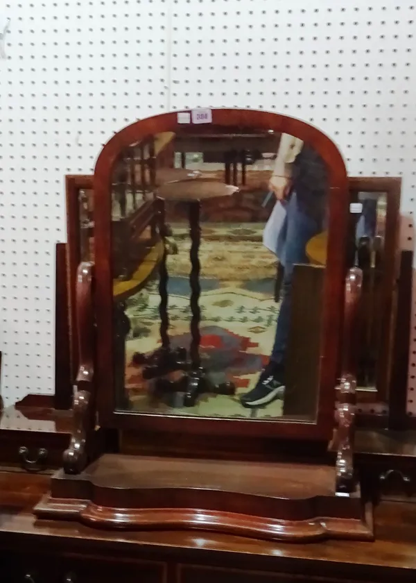 A Victorian mahogany framed arch top toilet mirror, 55cm wide x 72cm high.  A8