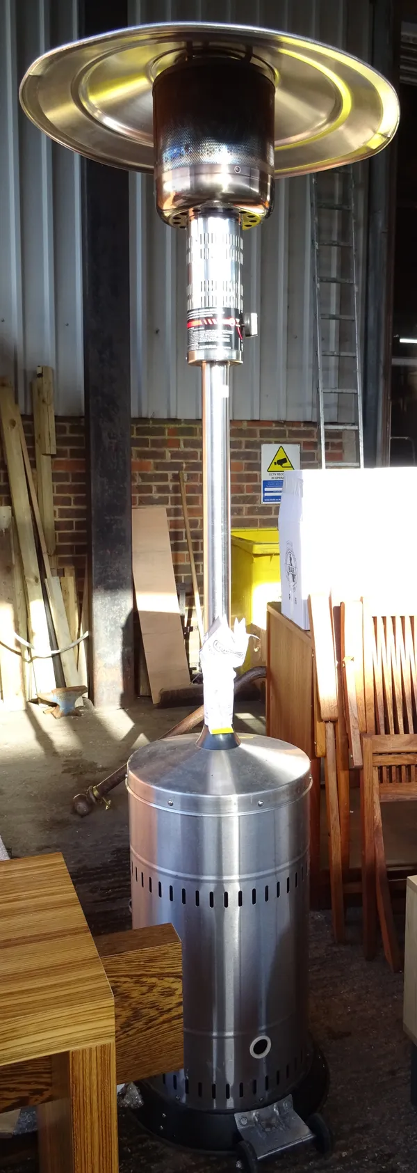 A 20th century LeisureGrow gas powered outdoor heater, 217cm high.  OUT