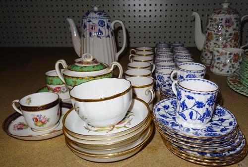 A Spode part tea service, together with a group of Spode cups and saucers, decorated with individual songbirds and an Aynsley part coffee set, (qty).