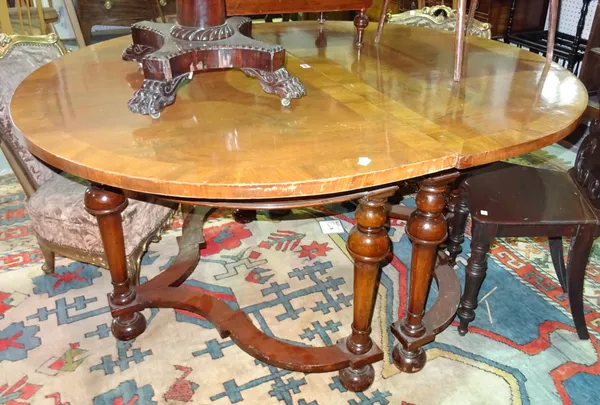 A William and Mary style walnut and mahogany 'D' end dining table, on tapering supports united by stretcher, on bun feet, 125cm wide x 75cm high.  D8