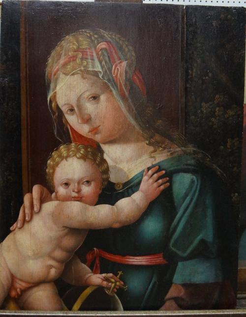North Italian School (17th century), Madonna and child, 48cm x 36cm. 3704