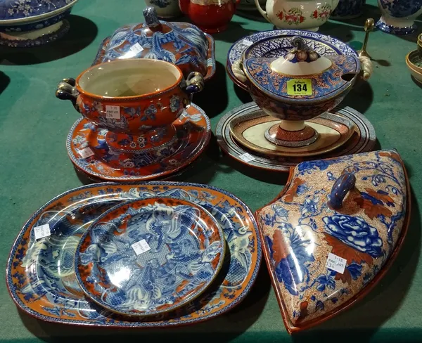 18th century and later ceramics, including Spode items and clobbered Dragon pattern decorated dinner wares, (a,f) (qty).  T
