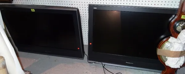 Two Panasonic TX32MD70 televisions, SOLD AS SEEN, (2)  CAB