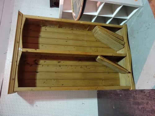 A large 20th century pine floor standing open bookcase, 140cm wide x 220cm high. H10