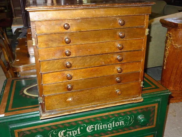 An early 20th century mahogany collector's chest with seven drawers, 51cm wide x 46cm high.  F5