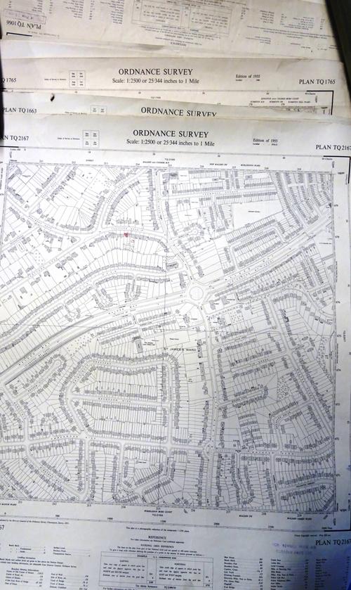 ORDNANCE SURVEY - 25 inches to mile series, mostly Surrey / Kent, including London environs. approx. 170 loose sheets, 75 x 45cms., mostly 1920s / 195