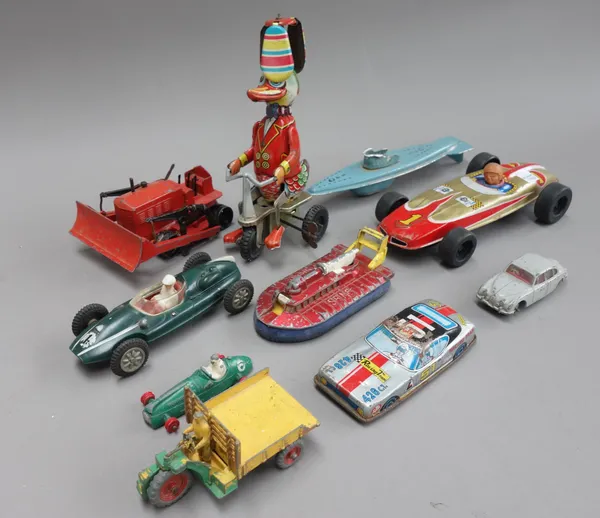 A quantity of die-cast and tin plate toys, including; Matchbox 1-75 Series, Corgi and Dinky, (a.f).