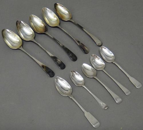 Five Scottish Provincial stylized Hanoverian pattern dessert spoons, each marked ABD for Aberdeen and with maker's mark P.G, five engraved with the in