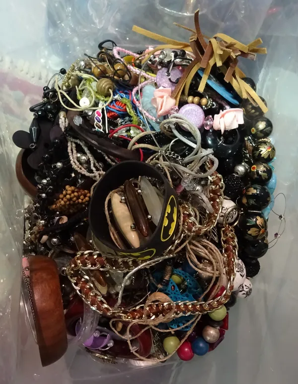 A large quantity of 20th century costume jewellery, including bangles, necklaces and rings, (qty).  C