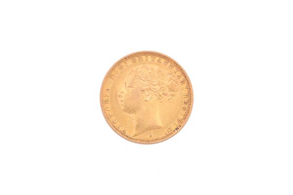 A Victoria young head sovereign 1882 S.  Illustrated