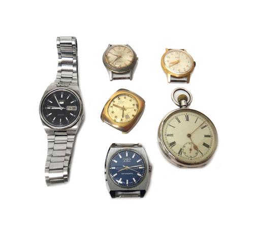 An Omega silver cased, keyless wind, openfaced gentleman's pocket watch, with a signed gilt lever movement, silver inner case, import mark London 1907