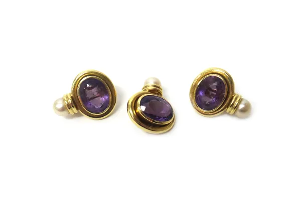 A pair of gold, amethyst and cultured pearl earclips, each mounted with an oval cut amethyst and with a single cultured pearl, detailed 750 and a pend