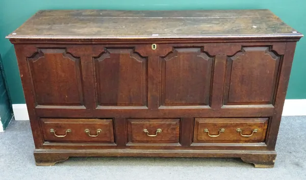 A large 18th century oak mule chest with four arch panel front over three drawers on bracket feet, 161cm wide x 90cm high x 62cm deep.  K8