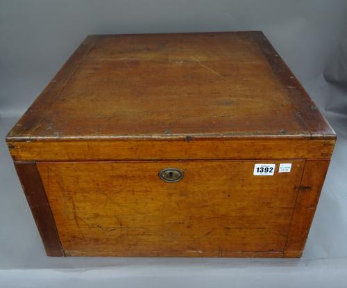 'The New Generation of Parlour Games' by F.H. Ayres, early 20th century, mahogany cased games compendium, including; croquet, steeplechase race game,