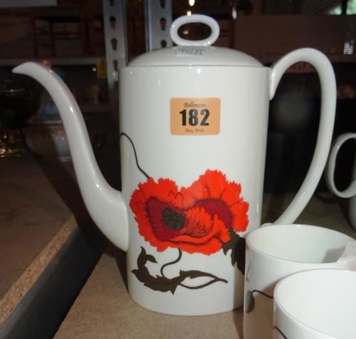 A Worcester 'Evesham' pattern part dinner service, and a Wedgwood 'Susie Cooper design' six piece coffee service, (qty).  S3T