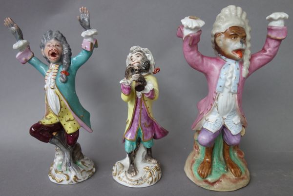 Fifteen porcelain monkey band figures, 20th century, part sets and singles (a.f.), the tallest 16.5cm high, (15).