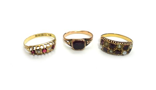 A gold, half pearl and garnet set ring, mounted with two rows of alternating square cut garnets and half pearls, an 18ct gold, diamond and red gem set