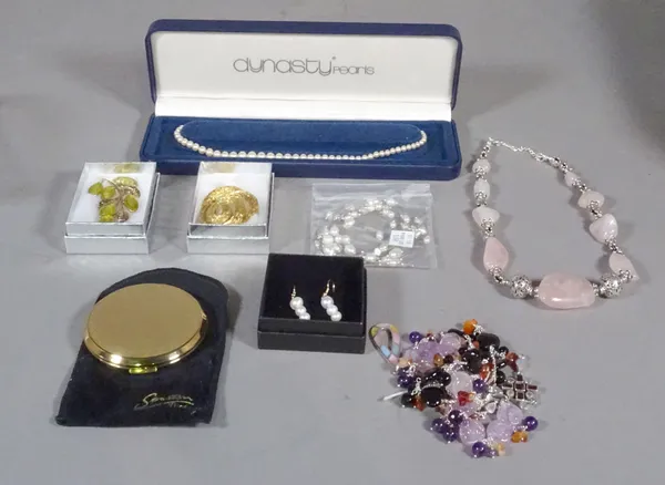 A quantity of  20th century mostly silver jewellery comprising, a pair of 9ct gold and pearl earrings, a silver rose quartz necklace, a Dynasty Pearl