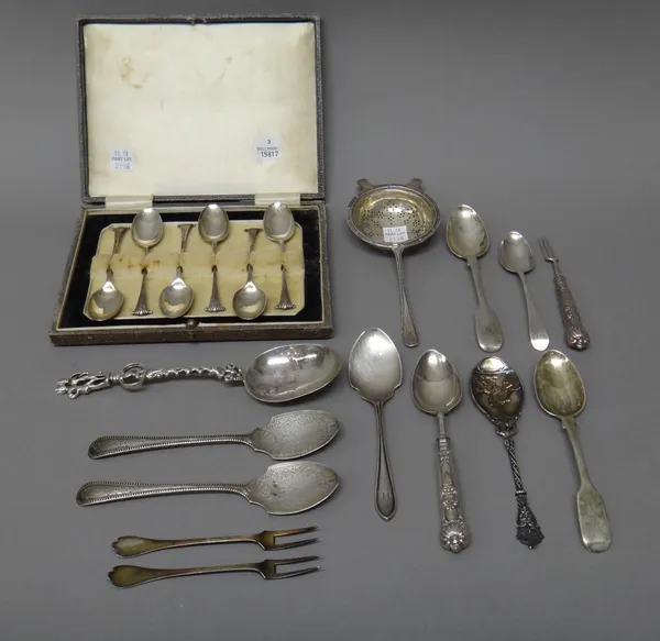 Silver, comprising; a set of six teaspoons, London 1906, cased, a tea strainer, Sheffield 1909, a christening spoon and fork, Birmingham probably 1828